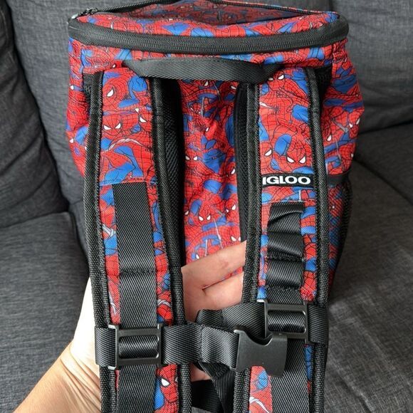 Spider-Man Marvel x Igloo Backpack 28 Cans Capacity Insulated Daypack New - Picture 12 of 14